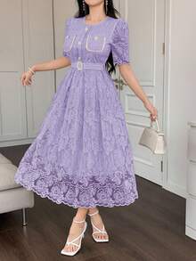 DAZY 优雅高档蕾丝连衣裙，系带腰身，修身刺绣连衣裙，柔美韩风优雅清爽连衣裙，夏季女装 - 紫色 - 查看 3