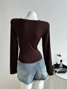 Elamini 1 pieza Camiseta de manga larga con cuello redondo, ajustada, de estilo casual con detalles de encaje marrón y parches, para la temporada de vuelta al colegio