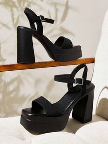 CUCCOO BASICS Cuccoo 女士时尚优雅防水厚底高跟凉鞋，夏季