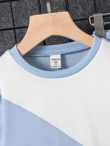 SHEIN 2 件套年轻男孩字母印花运动衫和运动裤，休闲运动装 - 霧霾藍 - 查看 4