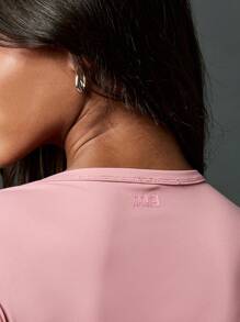 MISSGUIDED Áo crop top dài tay thể thao Áo thun thể thao liền mạch nhún bèo ở giữa phía trước tập luyện chạy bộ tập luyện Áo thun thể thao Yoga Đồ thể thao Quần áo tập thể dục - Bụi hồng - Xem 5