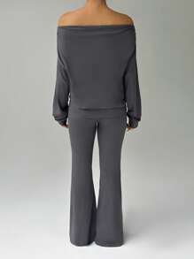 FavEase 1 套女式休闲纯色露肩长袖宽松短款上衣和低腰抽绳喇叭裤，秋季服装