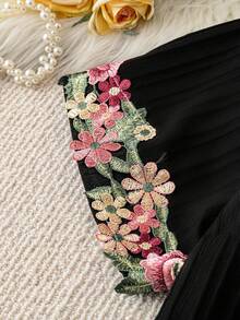 SHEIN LUNE Áo Maxi hai mảnh họa tiết ren tương phản cổ chữ V giản dị tay ngắn cho nữ cỡ lớn, mùa xuân/hè - màu đen - Xem 4