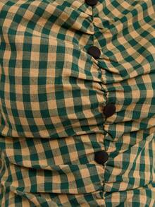 Nöista Features A Green And White Gingham Sleeveless Top With A Fitted, Ruched Shape And Black Button Details, Perfect For Fall Women Clothes, Autumn Outfits, Office, Casual, Cute Boho, And Western Styles. - Multicolor - View 6