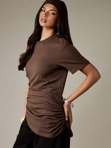 MISSGUIDED Maglietta oversize con dettagli arricciati sui lati, vita raccolta, design minimalista, capo essenziale casual, pezzo di abbigliamento contemporaneo da sovrapporre, must-have per il guardaroba - Caffè Marrone - Visualizzare 5