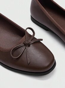 CUCCOO BIZCHIC Giày lười đế bệt thường ngày họa tiết nơ cho nữ - màu nâu - Xem 6