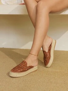 Styleloop Chocolate Women's Flat Woven Shoes, Bohemian Style, Suitable For Vacation, Halloween, Christmas, Party - Brown - View 3