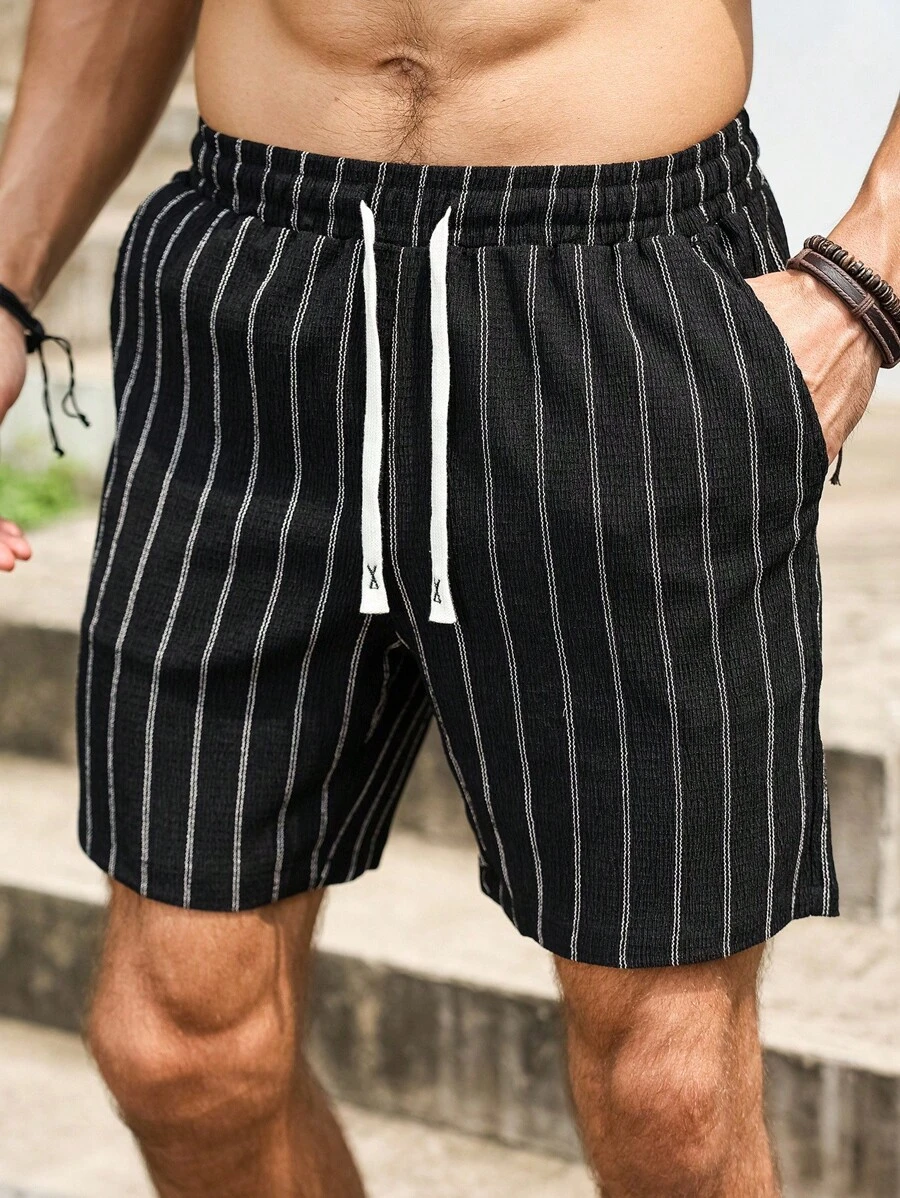 Manfinity Homme 男士夏季休闲日常通勤条纹印花抽绳腰斜口袋宽松短裤 - 黑色 - 查看 1