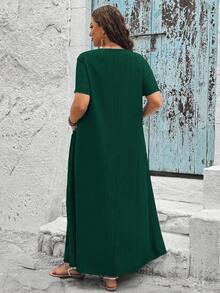 SHEIN CURVE+ 大码宽松休闲女式春夏连衣裙，带口袋，适合夏季穿着，可作沙滩装、沙滩裙、海滩度假装、海滩必备单品、毕业典礼装、下午茶会装、夏季乡村风、海滩度假装、沙滩装、沙滩服饰。 - 墨綠色 - 查看 2