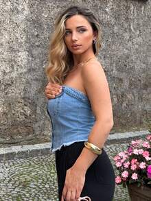 Jeta Ari 毛邊下擺鈕扣前筒牛仔上衣 - 淺色水洗藍 - 查看 4