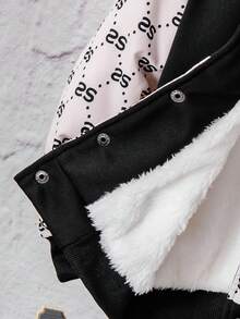 2 件幼儿男童秋冬加厚罗纹 V 领长袖上衣，几何印花，罗纹袖口和下摆，搭配松紧腰宽松印花字母图案裤套装 - 黑色 - 查看 8