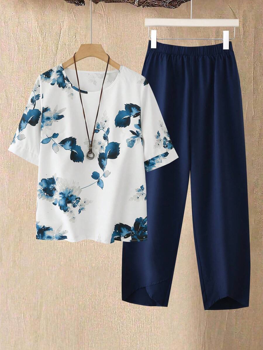 EMERY ROSE Women Floral Print Loose Fit Round Neck Top And Jogger Pants Loose Fit Two-Piece Set For Summer - Blue and White - View 1