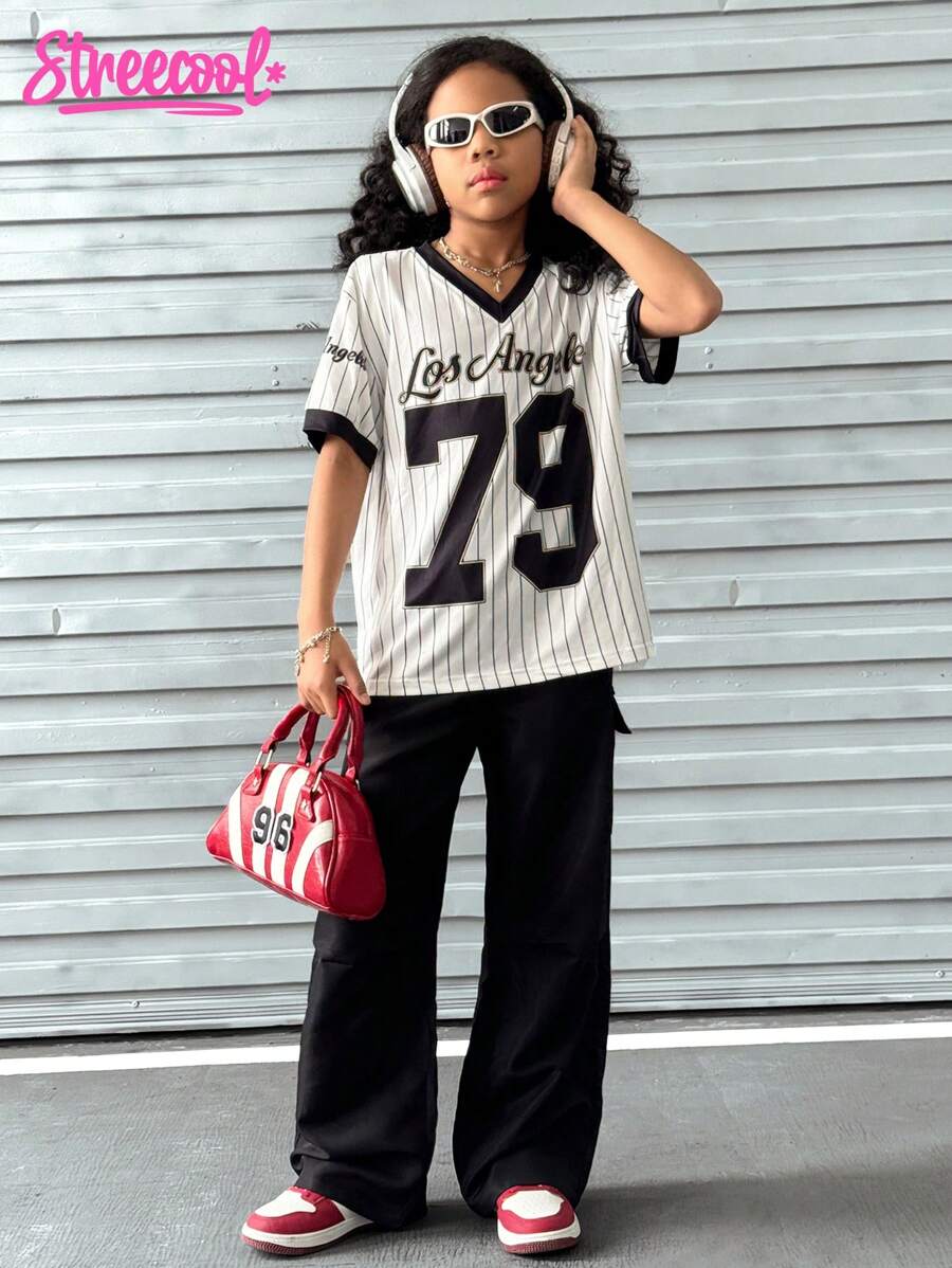 SHEIN Explorewe Tween Girls Casual Striped V-Neck Off Shoulder Loose T-Shirt With Number Graphic Tee And Cargo Straight Pocket Pants 2 Pieces Outfit, Fashionable And Spring/Summer/Autumn Set Baseball Outfits Outfit Sets