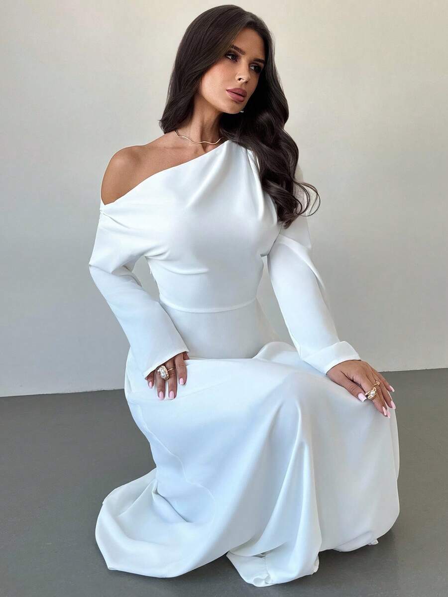 Firerie Vestido de mujer nuevo, elegante y casual para uso diario y urbano, con cuello asimétrico blanco, manga larga, volantes en el bajo y cinturón en la cintura. Vestido con cuello asimétrico, atuendo para el aeropuerto, atuendos de vacaciones, temporada de regreso a la escuela - Blanco - Ver 1