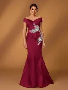 Serin 优雅奢华的仿珍珠和水钻刺绣蕾丝贴花缎面露肩鱼尾礼服，适合婚礼、活动、派对、度假、舞会、新娘及新娘母亲、情人节等场合。 - 酒紅色 - 查看 3