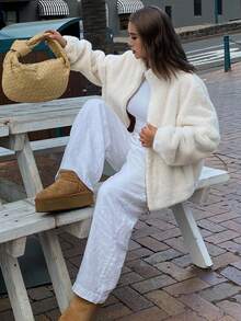 DAZY 女士蓬松休闲街头宽松人造毛皮夹克女外套 - 米色 - 查看 3