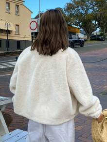 DAZY 女士蓬松休闲街头宽松人造毛皮夹克女外套 - 米色 - 查看 6