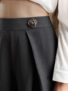 Arave Pantalones anchos de pierna gris, de cintura alta, plisados, con decoración metálica, que estilizan la figura, elegantes y vintage, adecuados para maestras, de moda para el otoño