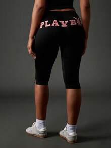 Missguided x Playboy Mallas capri de talle alto con estampado de logotipo rosa para mujer - Negro - Ver 5