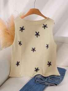 CosyJoli Plus Size Summer Casual Floral Embroidery Knit Vest In Fall/Winter - Apricot - View 3