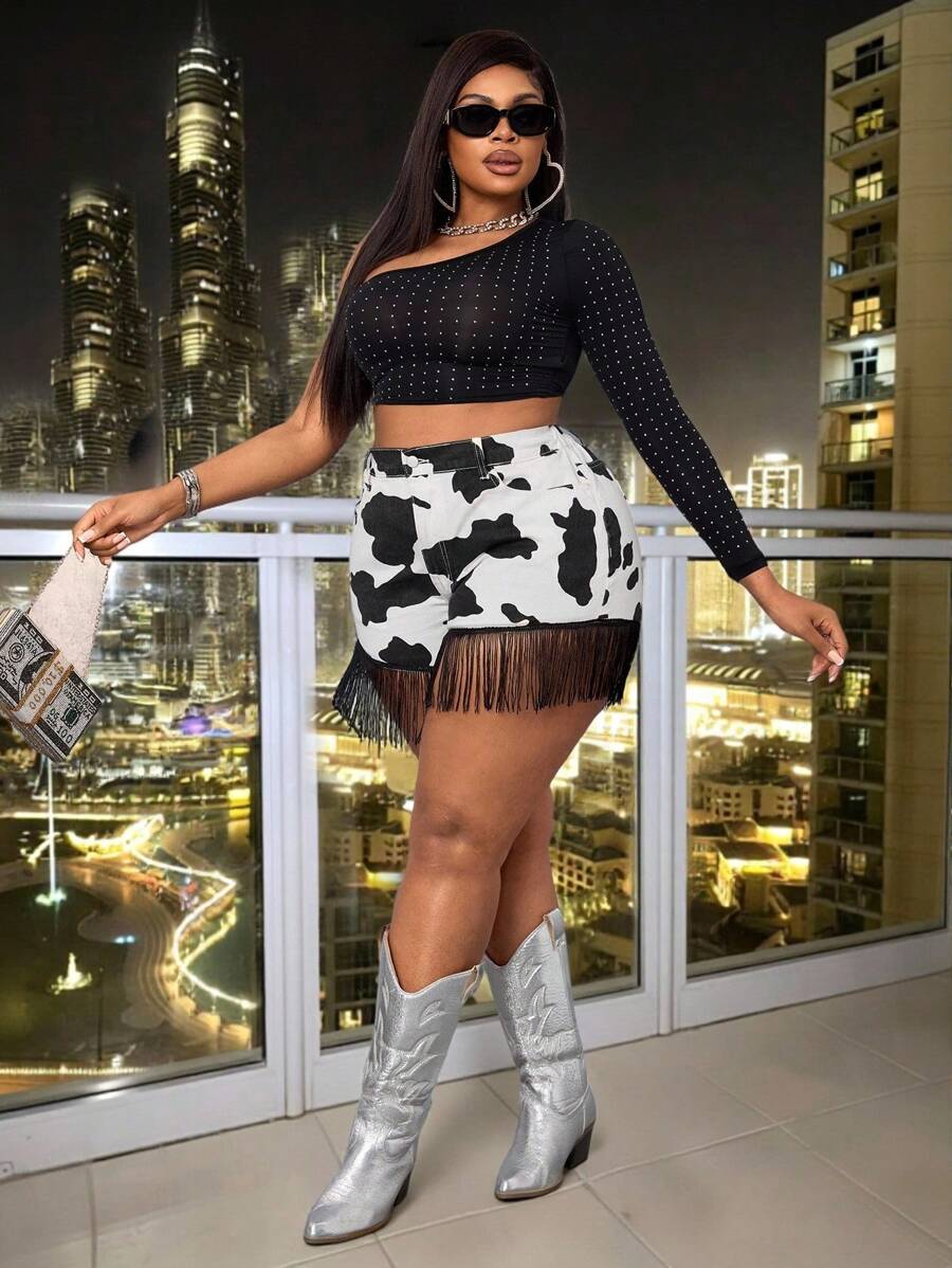 Slaydiva Quần short denim tua rua họa tiết bò cỡ lớn thời trang cá nhân hóa cho nữ phong cách Old Money thanh lịch mùa thu - Đen và trắng - Xem 1
