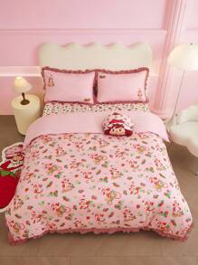 Strawberry Shortcake X SHEIN 3 Pc Cartoon Figure & Strawberry Gingham Ruffle Trim Bedding Set,Suitable For Single Bed/Double Bed/Queen Bed/King Bed, Dormitory/Home,Gift Ideas, Summer / Spring - Multicolor - View 9