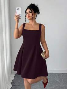 SHEIN Elenzya 大码女式纯色无袖方领收腰A字连衣裙 - 中紫紅色 - 查看 4