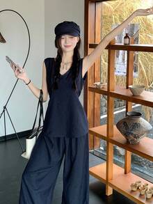 DAZY Women's V-Neck Korean Style Casual Sleeveless Shirt & Wide Leg Jeans 2 Pieces Set