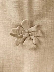 Elenzga 女式纯色方领泡泡袖中长连衣裙，带 3D 花卉装饰 - 卡其色 - 查看 6