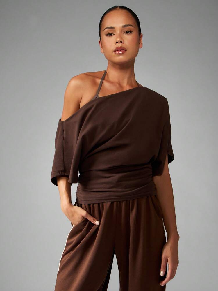 MISSGUIDED Asymmetrical One Shoulder T-Shirt With Ruched Waist Detail Elegant Evening Top For Women Fall Winter Draped Design Ballet Style Wrap Front