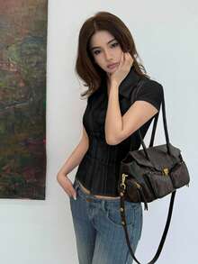 DAZY 女式纯色翻领修身短袖衬衫 - 黑色 - 查看 3