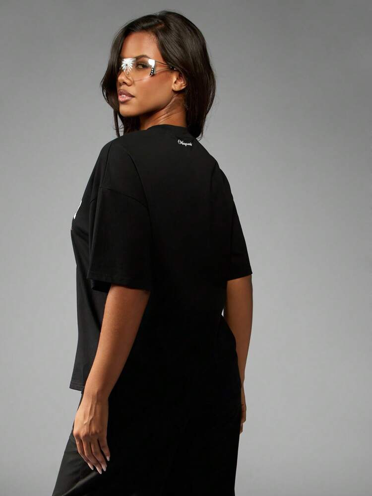 Missguided x Playboy Oversized Pin Up Girl Graphic Print T-Shirt Short Sleeve Casual Top Retro Vintage Style Ladies Streetwear Fashion Statement Cotton Tee Weekend Loungewear Basic Tshirt