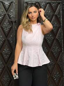 Jeta Ari 全新女式编织纹理小花面料细肩带蝴蝶结肩部荷叶边下摆时尚百搭优雅精致女士荷叶边上衣 - 粉色 - 查看 4