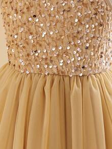 Glamorique Kids 1pc Red Girls' Halter Neck Dress, Top Half With Glitter Decor, Bottom Half With Fluffy Mesh Skirt, Suitable For Performances, Banquets And Other Formal Occasions To Showcase Childlike Innocence And Elegance Fall Winter