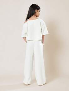 SUMWON 少女单肩印花套装阔腿裤夏季休闲运动服两件套Logo设计街头风穿搭 - 白色 - 查看 2