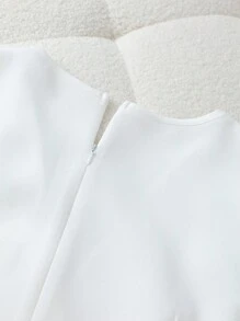 GlowEve CURVE 大码女式优雅白色交叉系腰双排扣迷你连衣裙，夏季 - 米色 - 查看 4