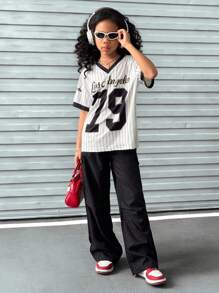 SHEIN Explorewe Tween Girls Casual Striped V-Neck Off Shoulder Loose T-Shirt With Number Graphic Tee And Cargo Straight Pocket Pants 2 Pieces Outfit, Fashionable And Spring/Summer/Autumn Set Baseball Outfits Outfit Sets