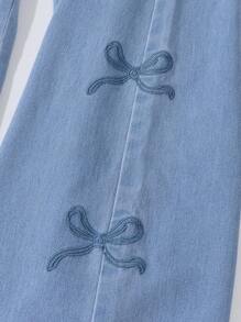 SHEIN 女童蝴蝶结刺绣牛仔背带裤，夏季休闲甜美风格，适合返校季 - 淺色水洗藍 - 查看 6