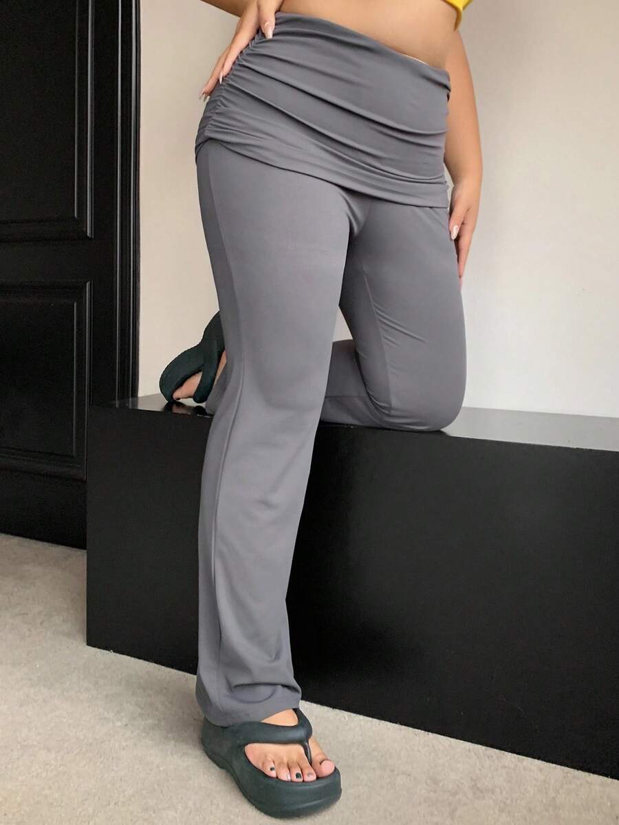 Dazy Plus Plus Size Women Solid Color Elastic Fitted Flare Leg Pants, Casual High Waist Trousers