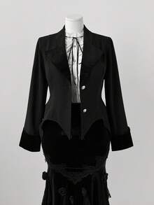 Sweetra Chaqueta corta de estilo Lolita, de tela de terciopelo con diseño de parche de elemento de murciélago elegante y dulce en la cintura, estilo gótico, para otoño - Negro - Ver 6