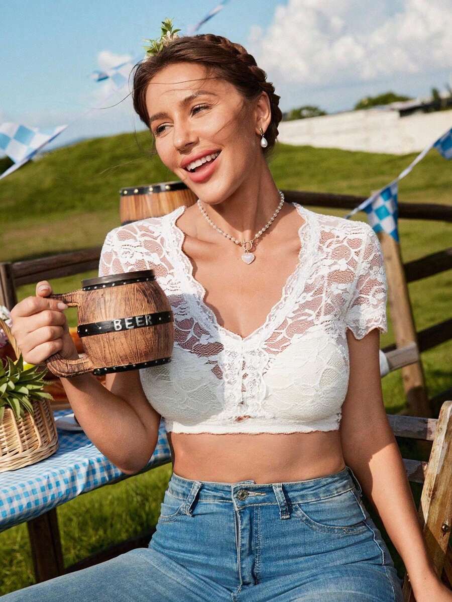 SHEIN Frenchy Women's V-Neck Lace Trim Short Sleeve Casual Cropped Top Oktoberfest Dirndl Tops Oktoberfest Tracht Oktoberfest Wiesn Bierfest Oktoberfest Dirndl Oktoberfest Festival Lace Crop Top Summer White - White - View 1