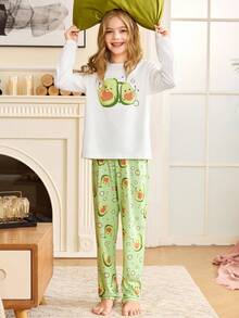Pijama para niñas con estampado de aguacate y flores en bloques de color