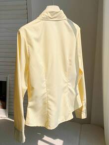 SHEIN EZwear Women's Autumn Outing Clothing New Style Embroidered Horse Cream Yellow Stripes Waist Decoration Slim Long Sleeve Shirt,Tops For School   Suitable For Daily Wear,Fall Tops