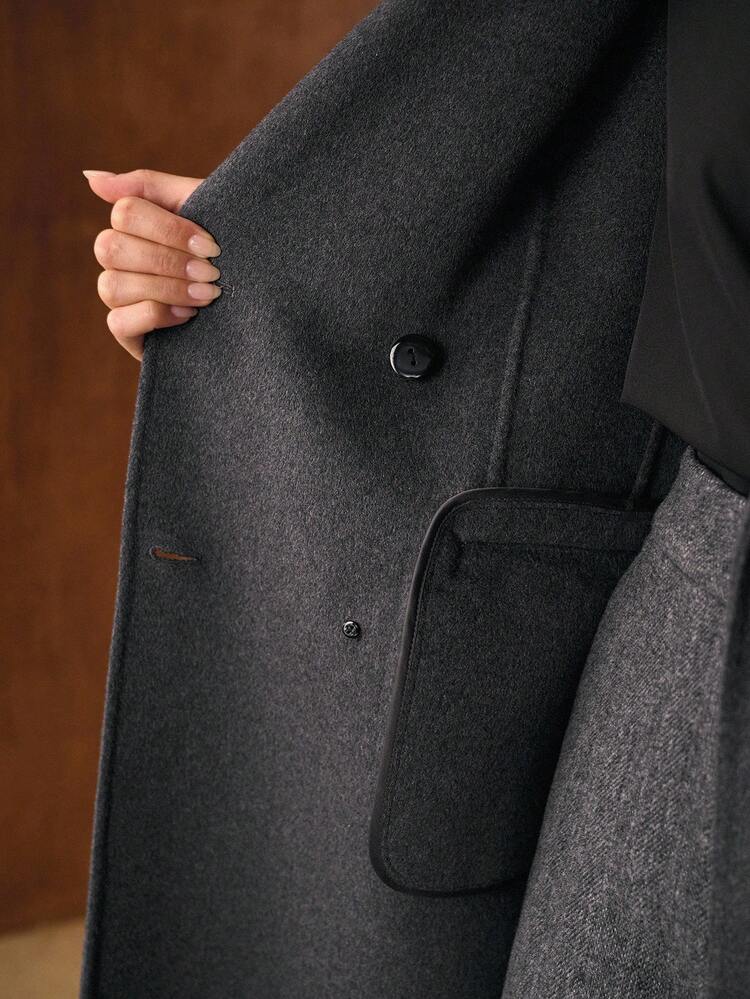 MANTEAU CROISÉ DOUBLE BOUTONNAGE AVEC CEINTURE EN LAINE