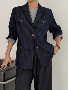 DAZY 女式翻领前开襟宽松牛仔西装外套，休闲都市风格 - 深色水洗藍 - 查看 6