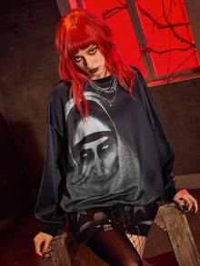 The Nun X SHEIN Áo nỉ dài tay cổ tròn in hình nhân vật phim kinh dị màu đen - màu đen - Xem 1