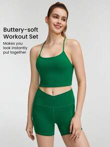 GLOWMODE FeatherFit™運動胸罩和8英寸運動短褲套裝，背帶背心胸罩上設有高腰側口袋踩車短褲，適用於低強度瑜珈日常跑步健身夏季運動 - 綠色 - 查看 2