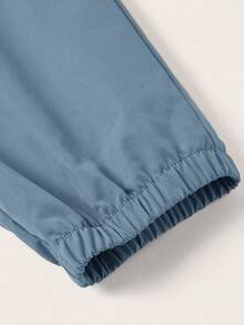 SHEIN 2 件套青少年男童休闲宽松纯色工装裤，带口袋，宽松版型梭织慢跑裤，2 种款式 - 霧霾藍 - 查看 4