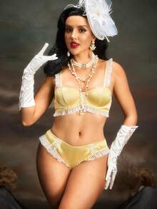 PinupPomp Bộ đồ lót cổ điển 2 món kèm khoen thép, xếp nếp & nâng đỡ, vải satin, màu tương phản, viền nhún bèo, trang trí nơ, phong cách retro lãng mạn dành cho nữ - Màu Mù tạt vàng - Xem 1