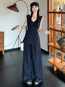 DAZY Women's V-Neck Korean Style Casual Sleeveless Shirt & Wide Leg Jeans 2 Pieces Set